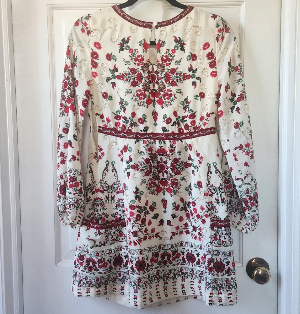 Free People White & Red "Russian Doll" Babydoll Gathered Cuff Long Sleeve Dress - Picture 5 of 10